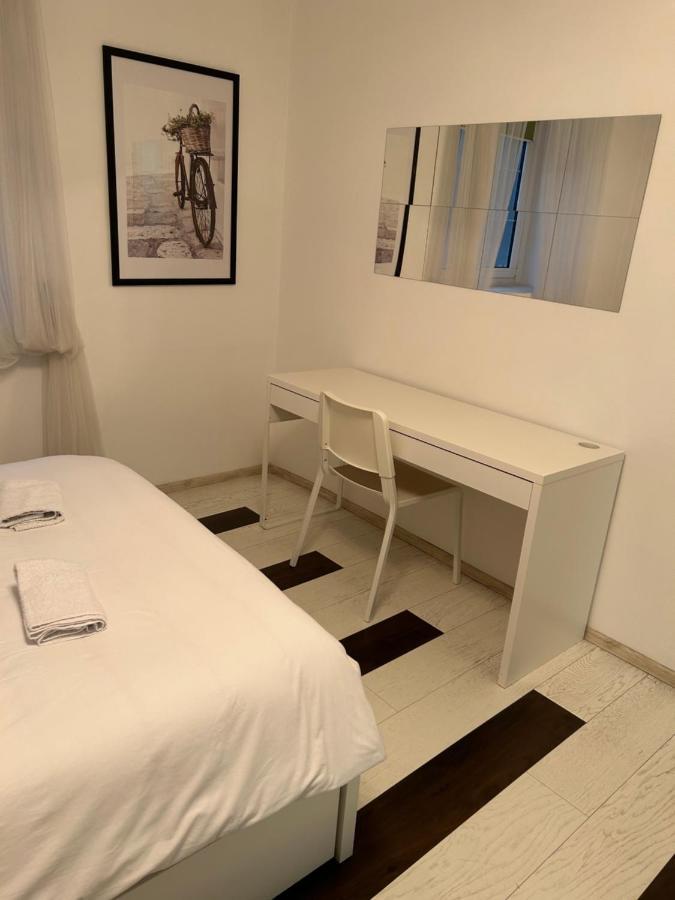 Lana Apartman เบลเกรด ภายนอก รูปภาพ